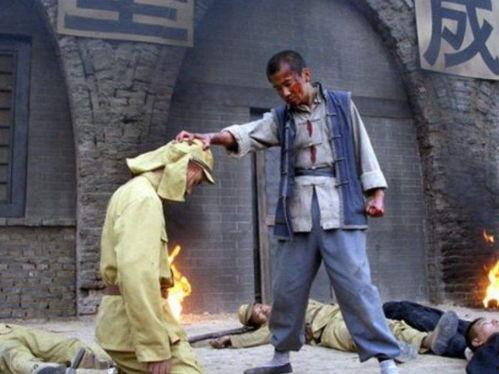 带你吃瓜抗日奇葩神剧