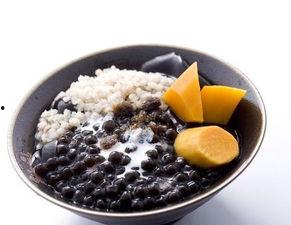 呆瓜吃鲜芋仙,呆瓜的鲜芋仙美食之旅